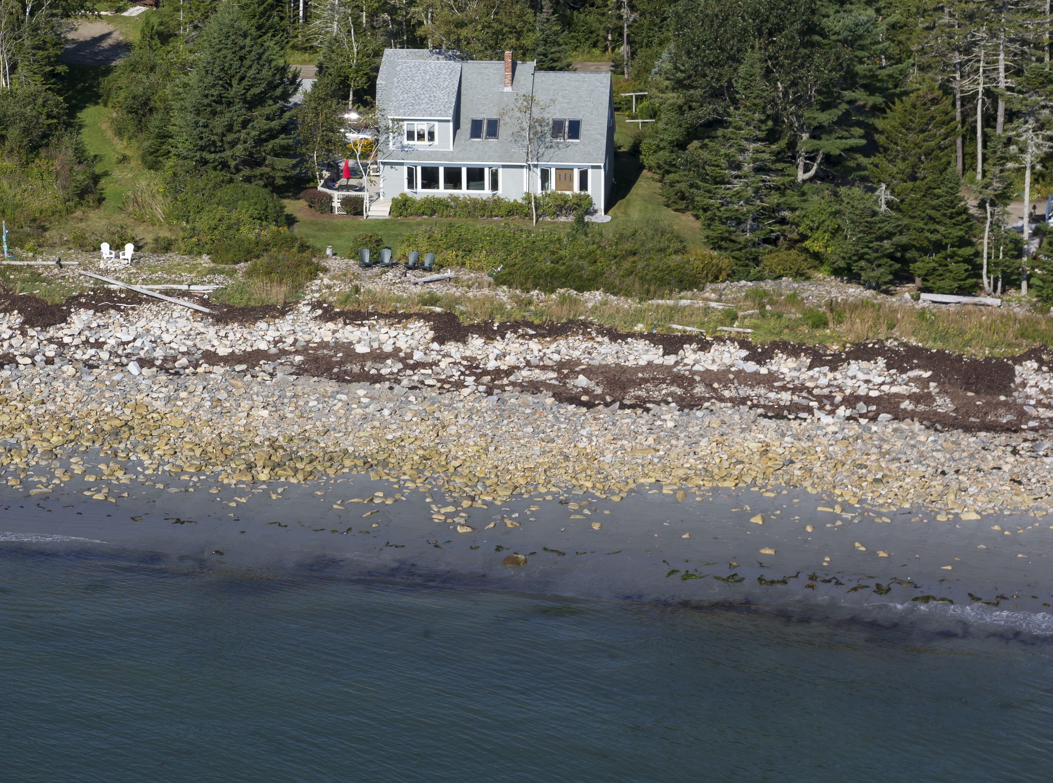 On the Water in Maine Inc. A Full Service Vacation Rental Agency